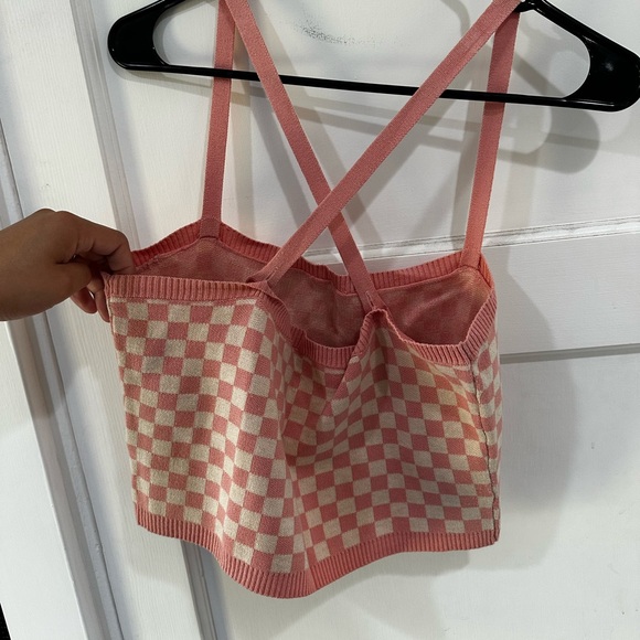 Top - Picture 2 of 3